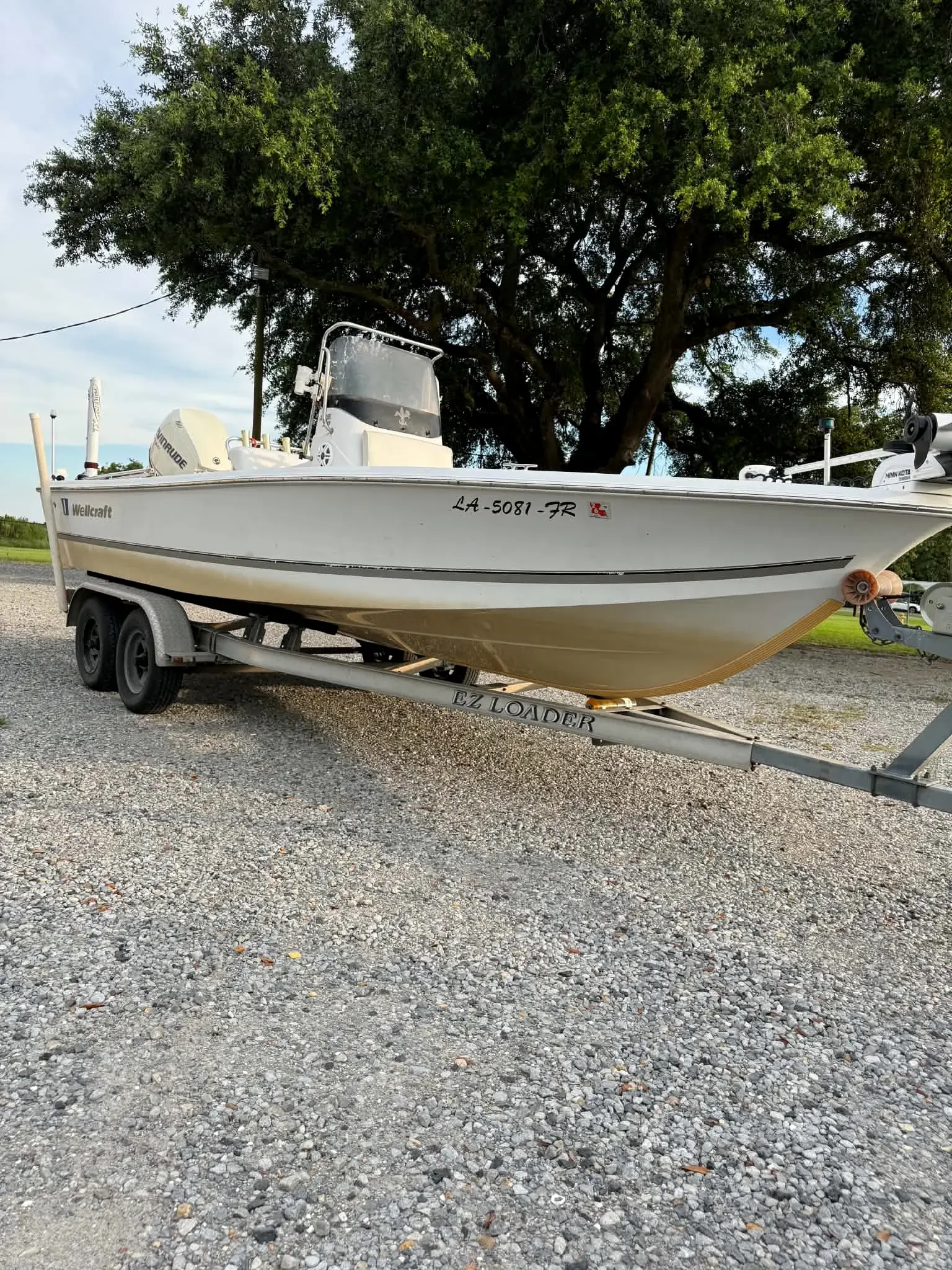 Boat detailing and gel-coat restoration